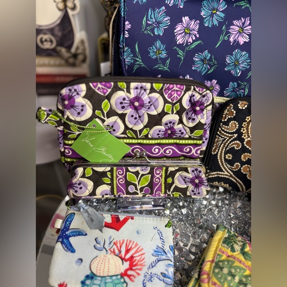 Vera Bradley 8pc resellers bundle - Picture 4 of 12